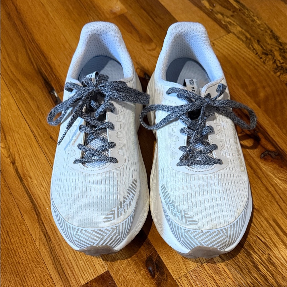 New Balance Women's Athletic Shoes in White and Gray